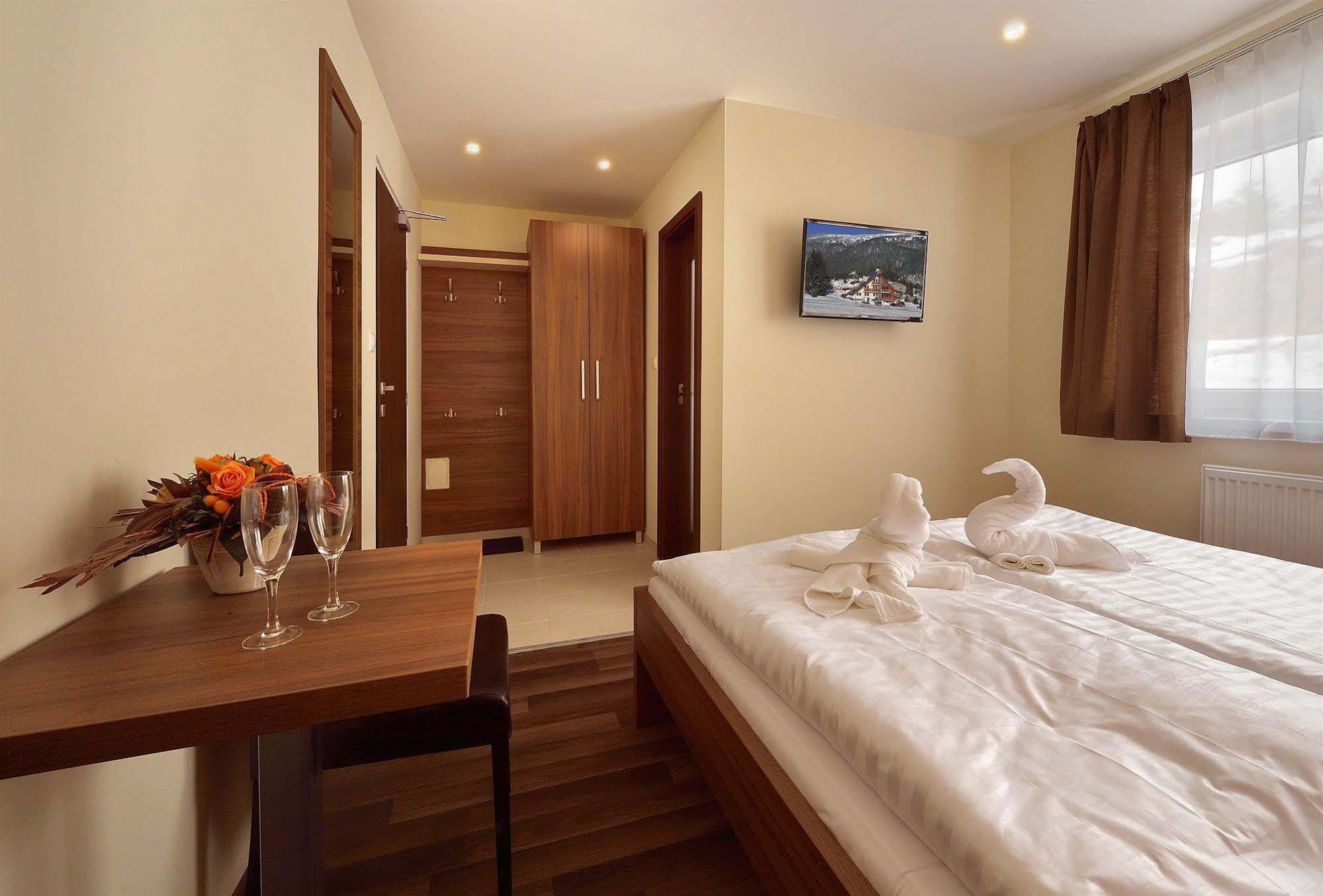 Villa Gloria Rooms & Apartments Donovaly Ngoại thất bức ảnh