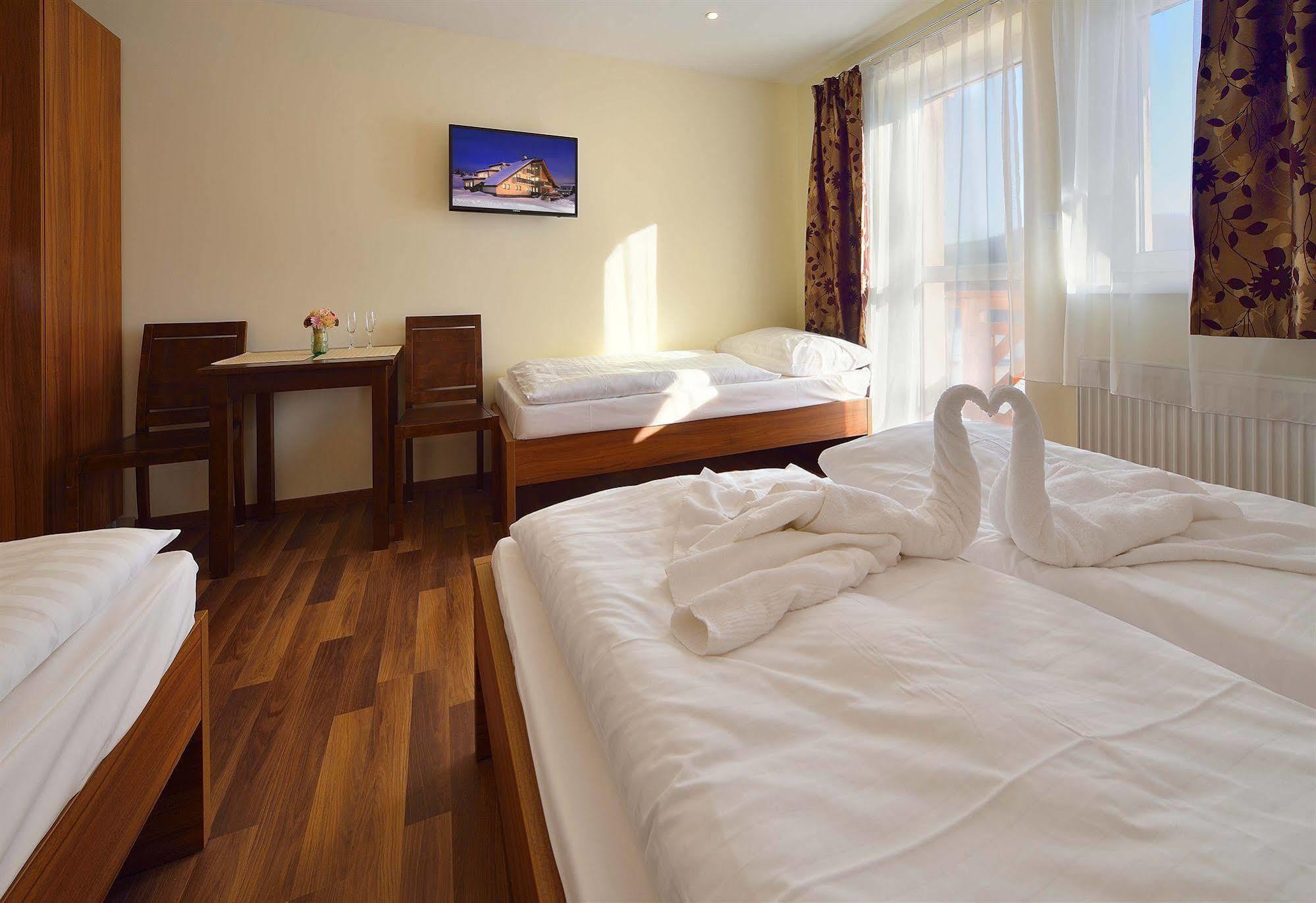 Villa Gloria Rooms & Apartments Donovaly Ngoại thất bức ảnh